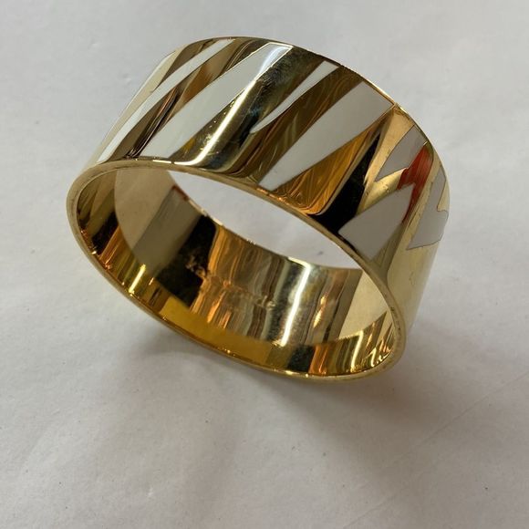 Kate Spade Gold and White Bracelet - Picture 11 of 12